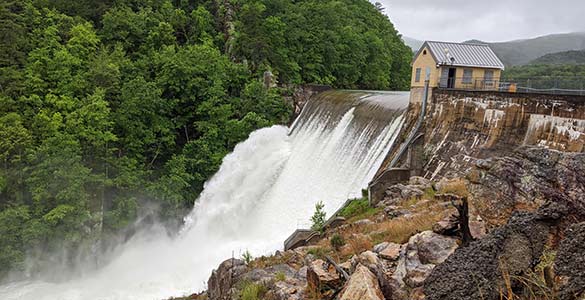 罗阿诺克的卡文斯湾大坝