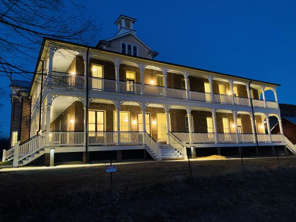 福斯特瀑布旅馆