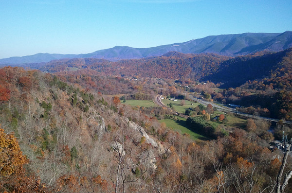 佩德拉山林间空地自然保护区