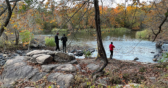 阿波马托克斯河步道沿线的人们