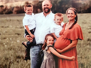 贾斯汀和凯西·威施,长石农场